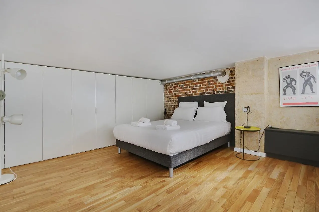 Apartment Pick A Flat's In Upper Marais - Rue D'hauteville *
