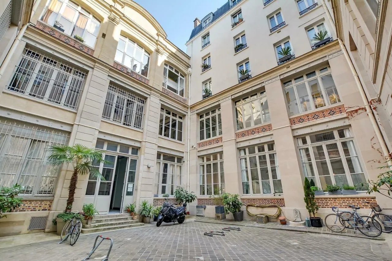 Pick A Flat's In Upper Marais - Rue D'hauteville Apartment